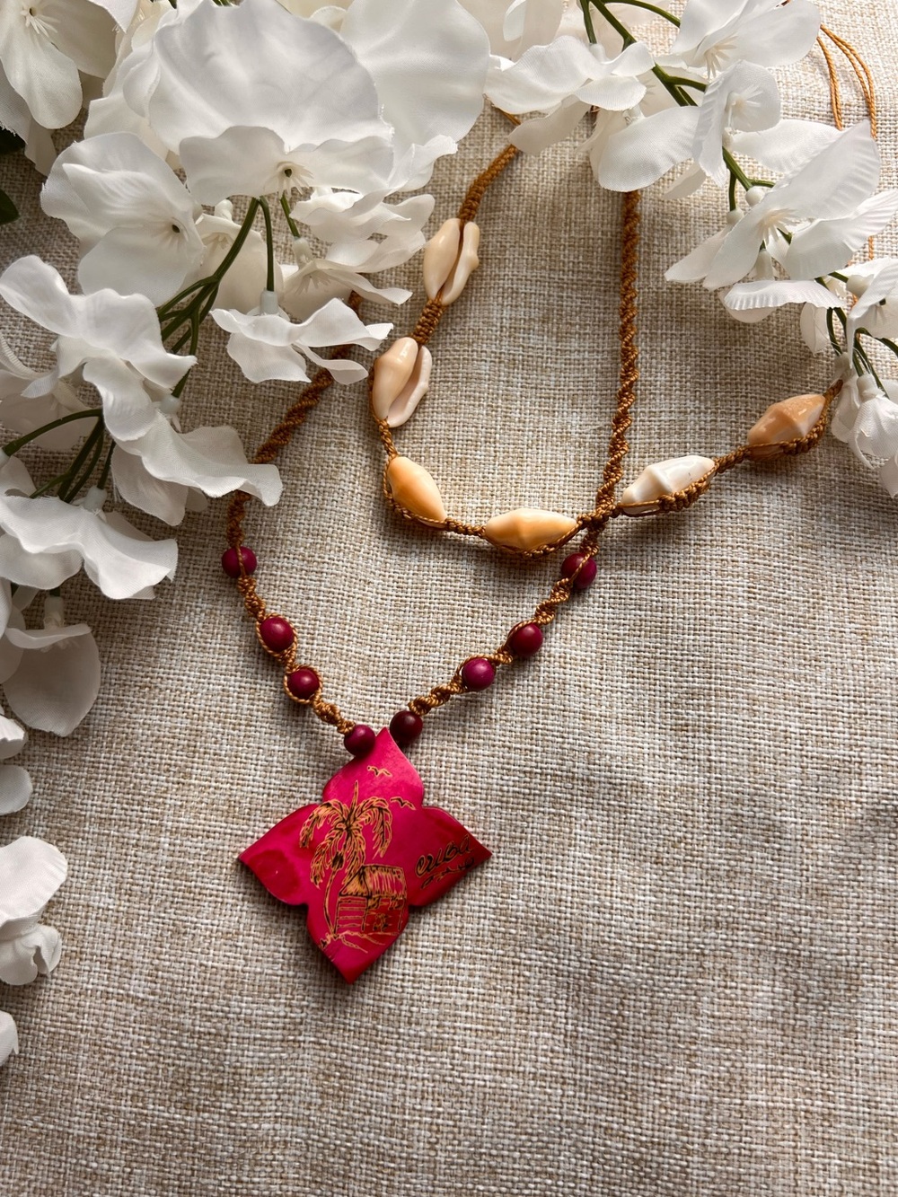 VINTAGE Pink and Brown Beaded Woven Hawaii Flower and Shell Necklace Set